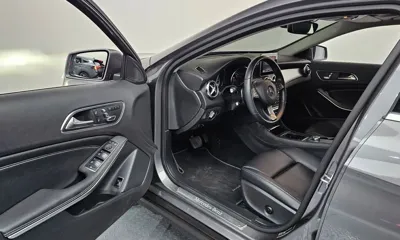 Mercedes-Benz GLA-Class 2019, 119472 км, за 9556 USD - фото 10