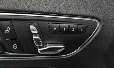 Mercedes-Benz GLA-Class 2019, 119472 км, за 9556 USD - фото 18