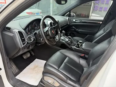Porsche Cayenne 2017, 139000 км, за 23513.38 USD - фото 8