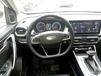 Geely Binyue 2025, 12700 км, за 9359.73 USD - фото 11