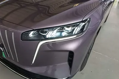 Hongqi HS6 PHEV 2026, 11000 км, за 22965 USD - фото 8