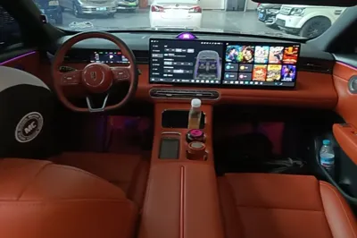 Hongqi HS6 PHEV 2026, 11000 км, за 22965 USD - фото 12