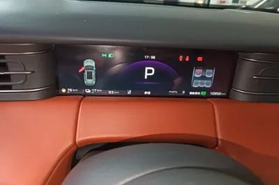 Hongqi HS6 PHEV 2026, 11000 км, за 22965 USD - фото 14