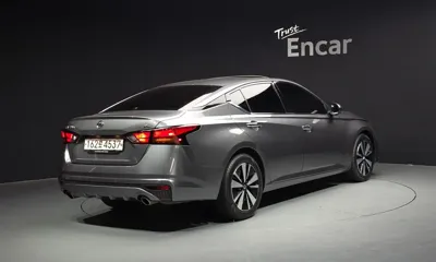 Nissan Altima 2019, 56826 км, за 10353.58 USD