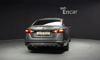 Nissan Altima 2019, 56826 км, за 10353.58 USD