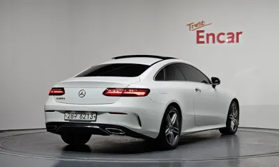 Mercedes-Benz E-Class 2017, 128673 км, за 65110.35 USD