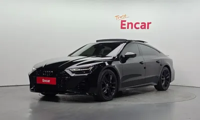 Audi A7 · 2022 год