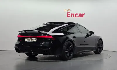 Audi A7 2022, 24394 км, за 35163.1 USD