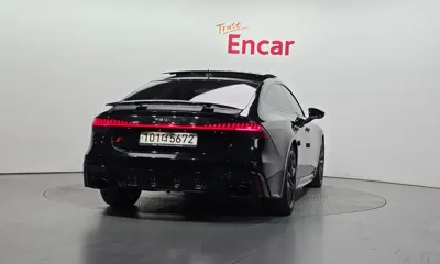 Audi A7 2022, 24394 км, за 35163.1 USD