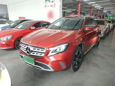 Mercedes-Benz GLA · 2019 год