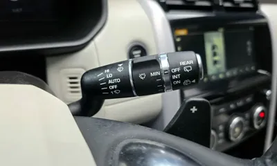 Land Rover Discovery 2018, 86859 км, за 20737.17 USD - фото 28