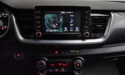 Kia Stonic 2019, 101395 км, за 7680.19 USD - фото 12