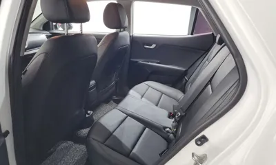Kia Stonic 2019, 101395 км, за 7680.19 USD - фото 18