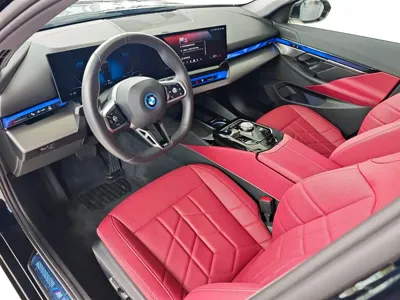 BMW i5 2025, 7000 км, за 37344.77 USD - фото 6