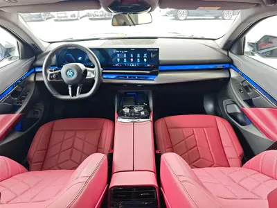 BMW i5 2025, 7000 км, за 37344.77 USD - фото 11