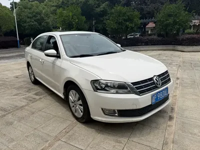 Volkswagen Lavida 2014, 164000 км, за 2766.28 USD - фото 9