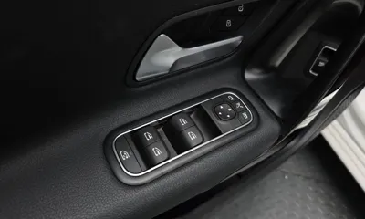 Mercedes-Benz A-Class 2020, 78227 км, за 12472.1 USD - фото 18