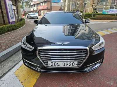 Genesis EQ900