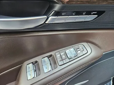 Genesis EQ900