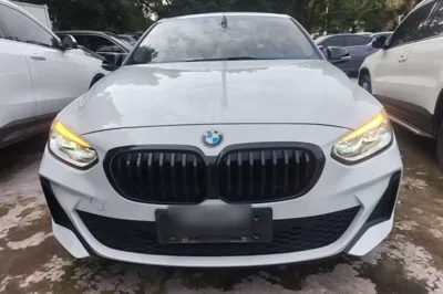 BMW 1 Series 2021, 60100 км, за 12234 USD