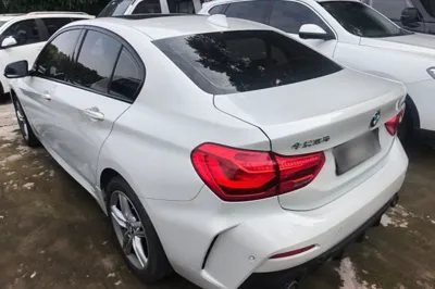 BMW 1 Series 2021, 60100 км, за 12234 USD