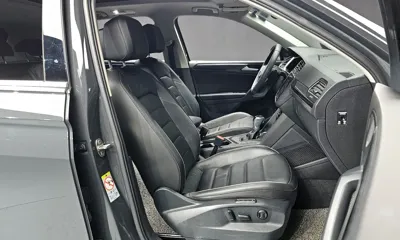 Volkswagen Tiguan 2021, 123653 км, за 16688.73 USD - фото 10