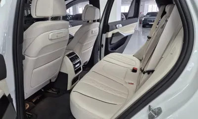 BMW X5 2025, 22555 км, за 69581.2 USD - фото 11