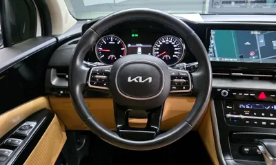 Kia Canival 2023, 49945 км, за 14840.13 USD - фото 13