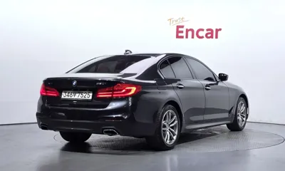 BMW 5-Series 2017, 107541 км, за 12222.38 USD