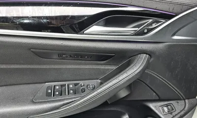 BMW 5-Series 2018, 169109 км, за 11225.63 USD - фото 18