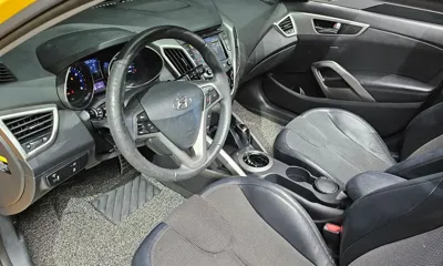 Hyundai Veloster 2012, 148141 км, за 1898.32 USD - фото 7