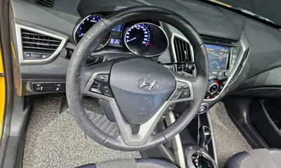 Hyundai Veloster 2012, 148141 км, за 1898.32 USD - фото 13