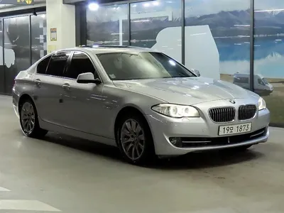 BMW 5-Series · 2013 год