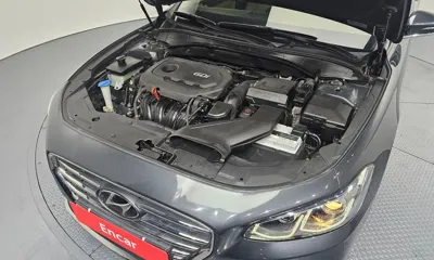 Hyundai Grandeur 2018, 79734 км, за 10241.16 USD - фото 6