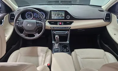 Hyundai Grandeur 2018, 79734 км, за 10241.16 USD - фото 7
