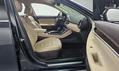 Hyundai Grandeur 2018, 79734 км, за 10241.16 USD - фото 10