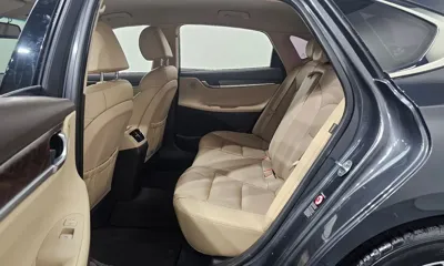 Hyundai Grandeur 2018, 79734 км, за 10241.16 USD - фото 12