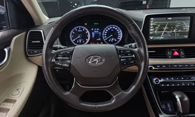 Hyundai Grandeur 2018, 79734 км, за 10241.16 USD - фото 14