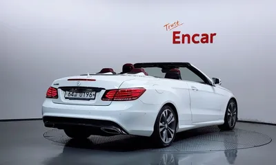 Mercedes-Benz E-Class 2017, 63591 км, за 11571.21 USD
