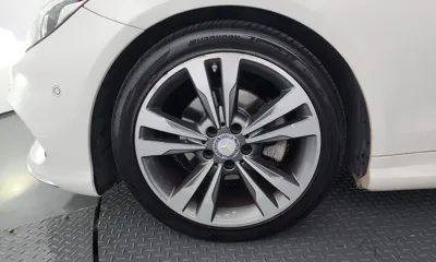 Mercedes-Benz E-Class 2017, 63591 км, за 11571.21 USD