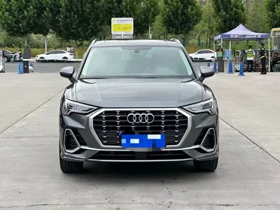 Audi Q3 · 2022 год