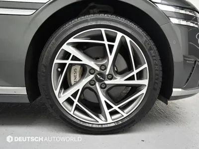 Genesis G90 2022, 22272 км, за 38729.16 USD