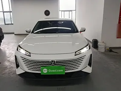 Changan Yida 2023, 11600 км, за 7732.34 USD