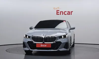 BMW 5-Series 2025, 22151 км, за 57043.46 USD