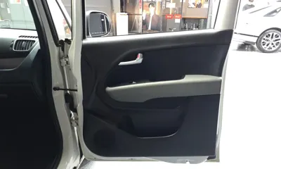 Kia Ray 2021, 82766 км, за 6837.27 USD - фото 25