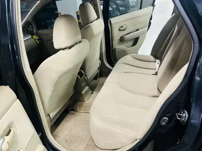 Nissan Tiida 2009, 180000 км, за 1437.92 USD
