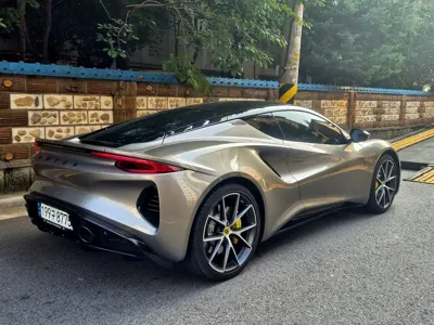 Lotus Emira 2024, 4800 км, за 0 USD - фото 11