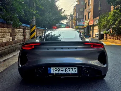 Lotus Emira 2024, 4800 км, за 0 USD - фото 12