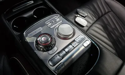 Genesis G90 2023, 56509 км, за 42284.71 USD - фото 9
