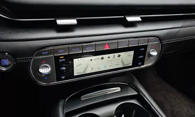 Genesis G90 2023, 56509 км, за 42284.71 USD - фото 32
